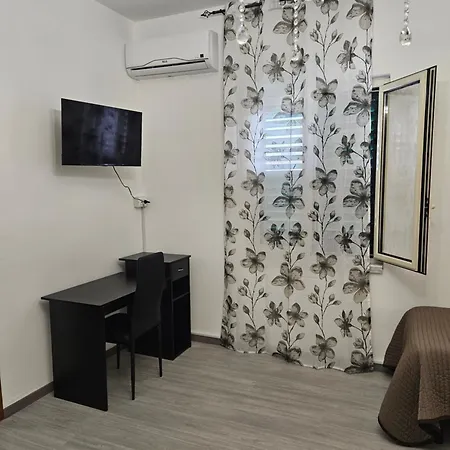 Il Pistacchio فندق مبيت وإفطار